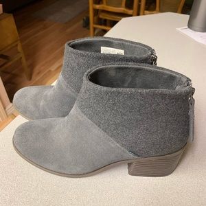 Toms Leila Booties Size 8.5